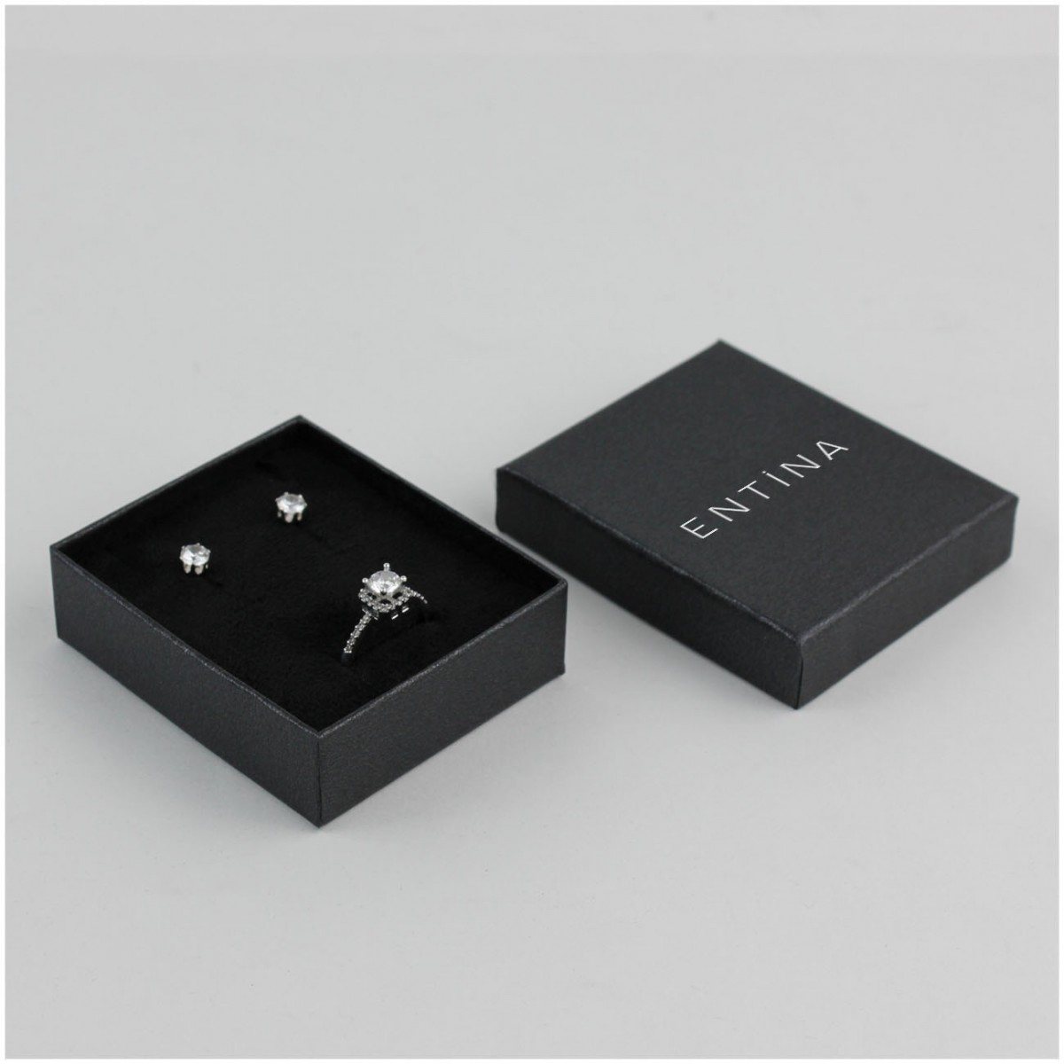 Baskılı Küçük Kolye Kutusu 270 Adet Baskılı Küçük Kolye Kutusu 270 Adet