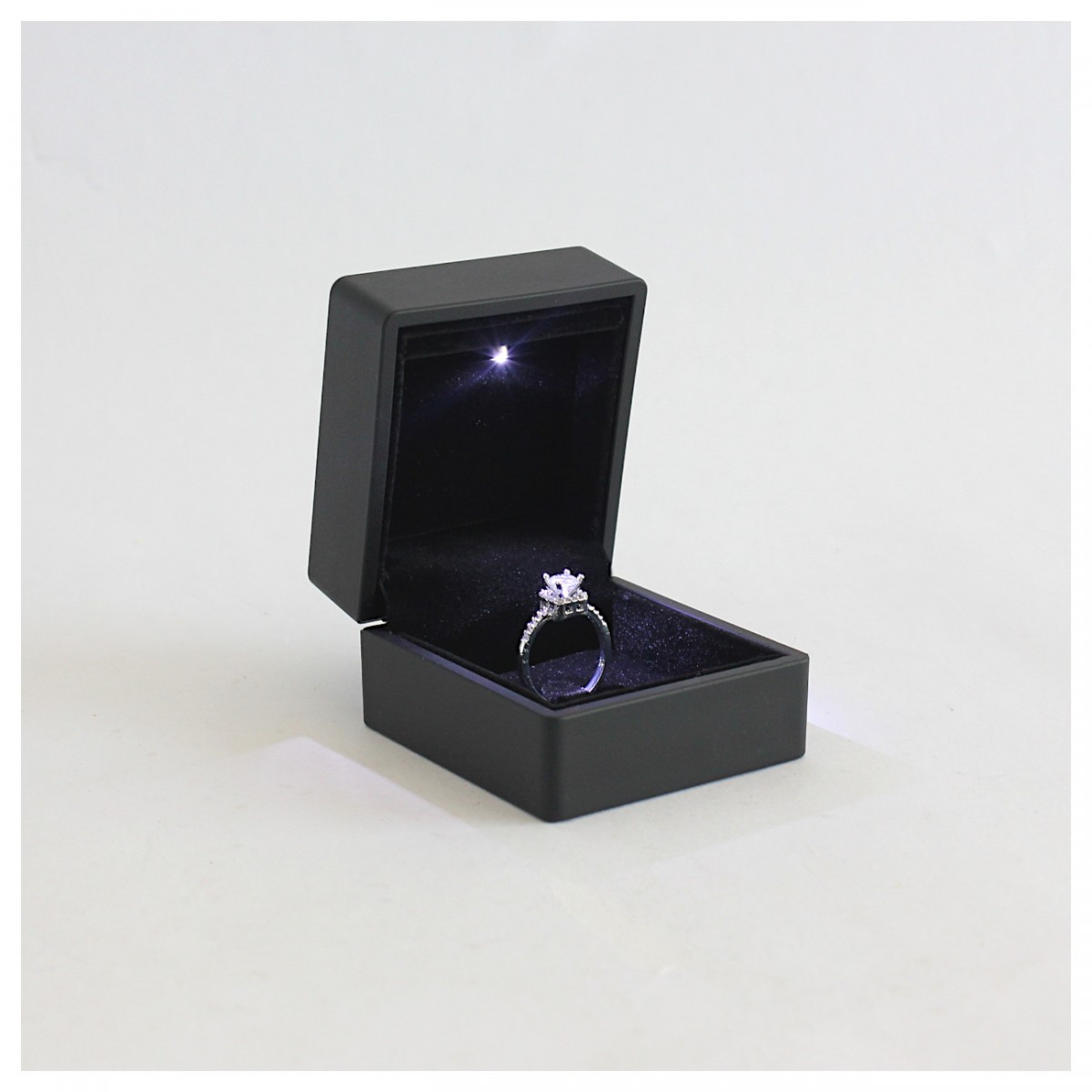 Işıklı Yüzük Kutusu -Siyah 192 Adet Işıklı Yüzük Kutusu -Siyah 192 Adet