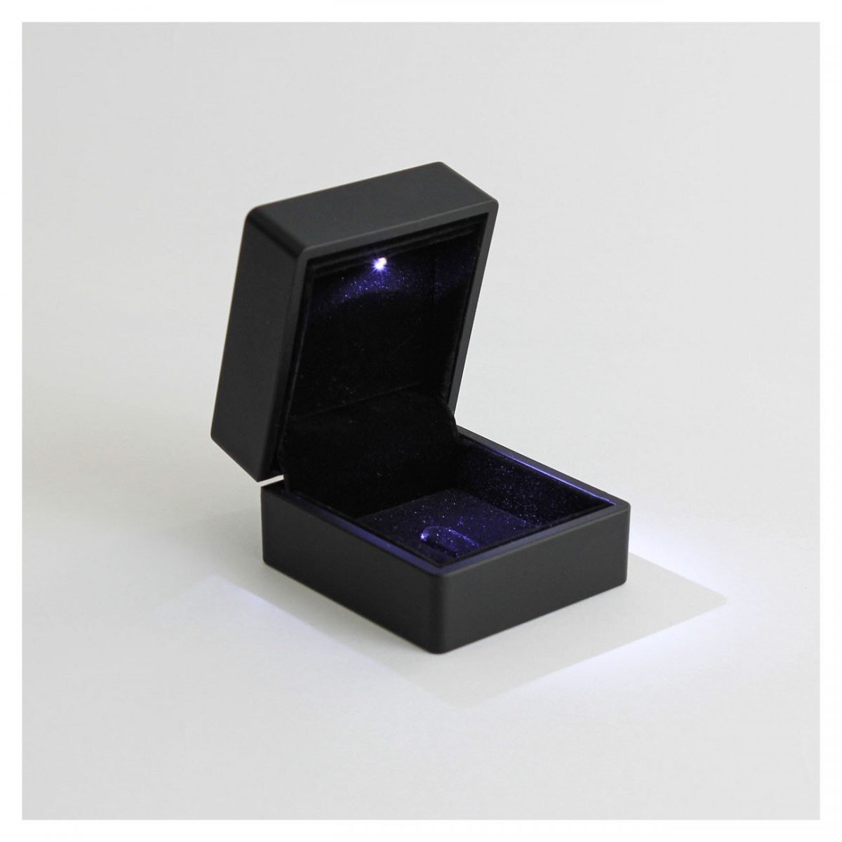 Işıklı Yüzük Kutusu -Siyah 192 Adet Işıklı Yüzük Kutusu -Siyah 192 Adet