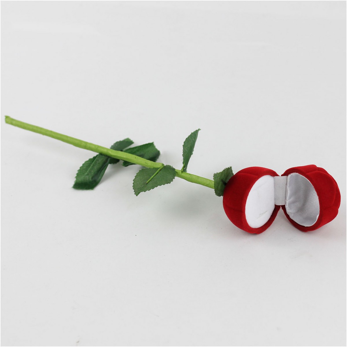 Kadife Saplı Gül Yüzük Kutusu 24 Adet Kadife Saplı Gül Yüzük Kutusu 24 Adet