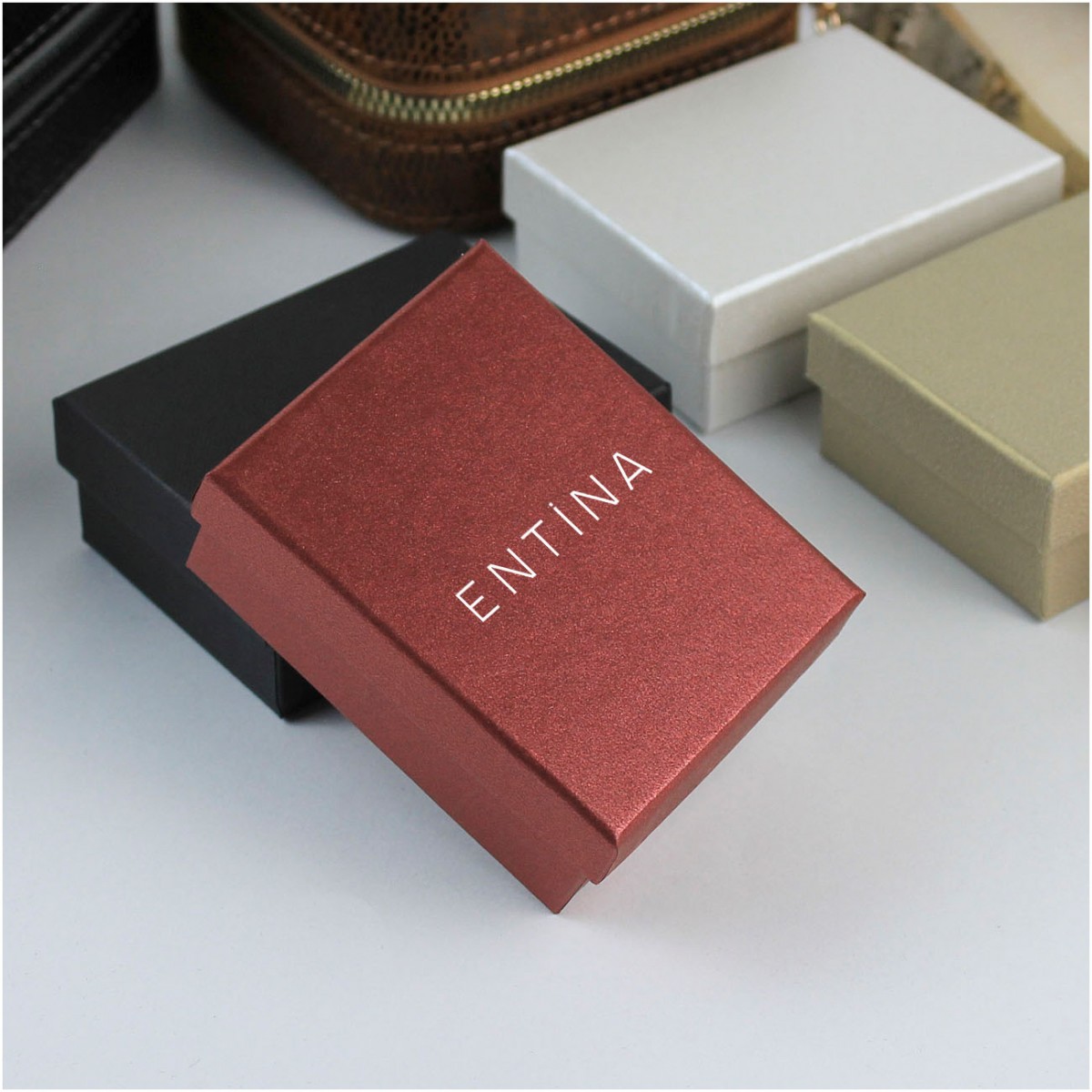 Mukavva Kolye/Set Kutusu Baskılı 200 Adet Mukavva Kolye/Set Kutusu Baskılı 200 Adet