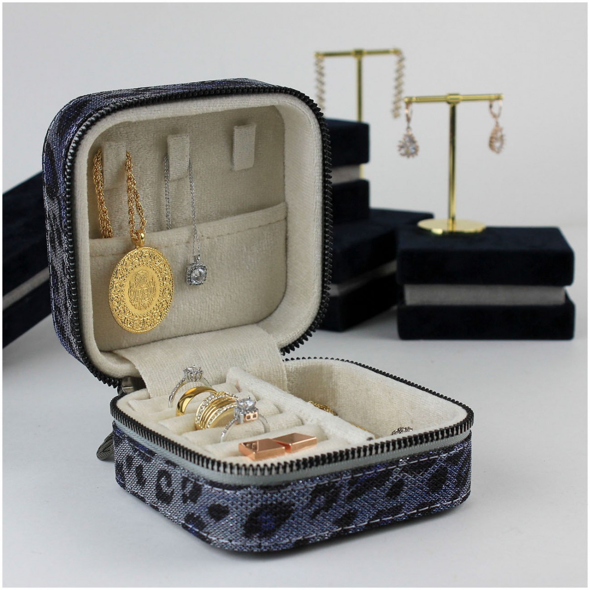Seyahat Takı Çantası Mücevher Kutusu Mavi Seyahat Takı Çantası Mücevher Kutusu Mavi