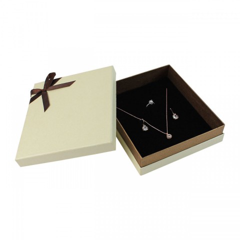 Salkım Mücevher Set Takım Kutusu 5 Adet Salkım Mücevher Set Takım Kutusu 5 Adet